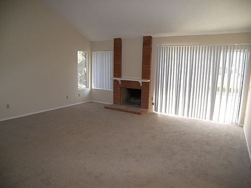 2nd image of 17442 Plaza Otonal