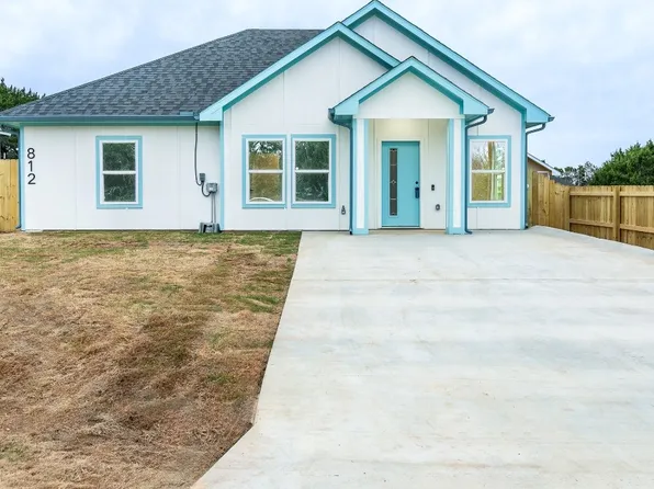 812 Pecos River Dr, Granbury, TX 76048