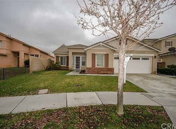 2nd image of 2070 Bayou Ct
