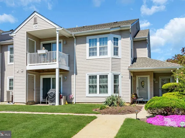 1307 Bennett Pl, Southampton, PA 18966