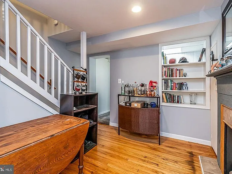 921 S Charles St #2 — Photo 3