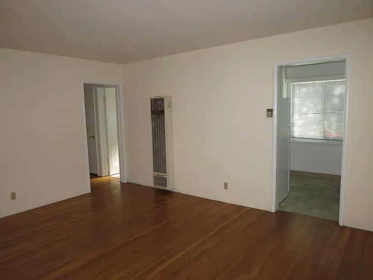 1325 O St — Photo 5