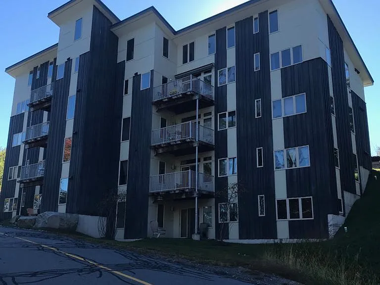 4 Gile Dr #1B — Photo 10