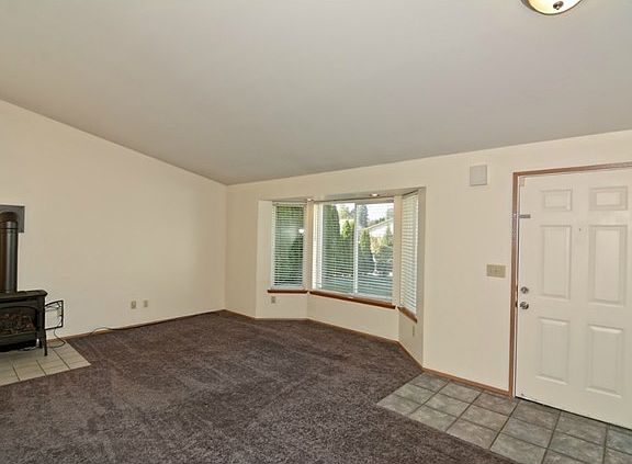 4th image of 1013 Vera Ct