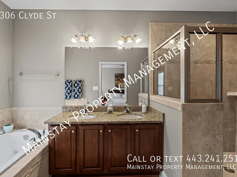 3306 Clyde St — Photo 25