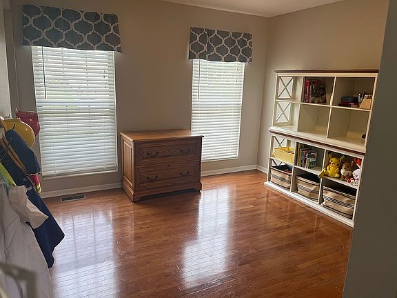 5th image of 1838 Mountainview Ct