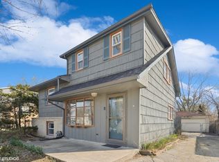 3919 Williams St, Downers Grove, IL 60515