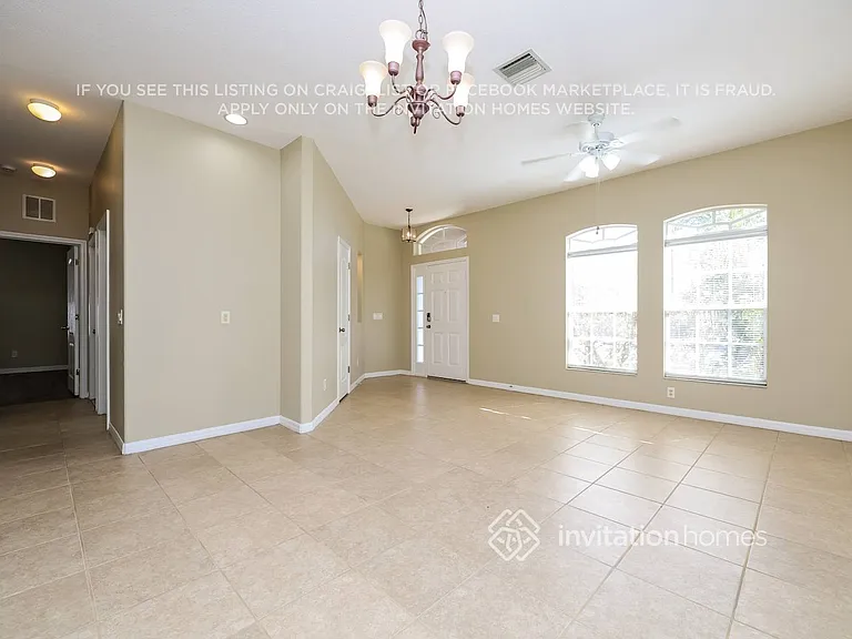 1827 Atlantic Dr — Photo 4