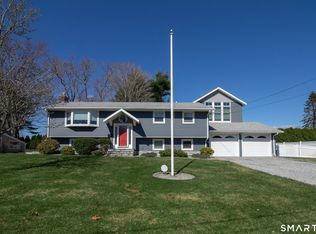 24 Indian Drive, Clinton, CT 06413