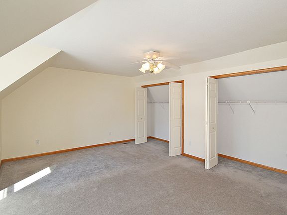 4th image of 2620 Sleepy Hollow Dr