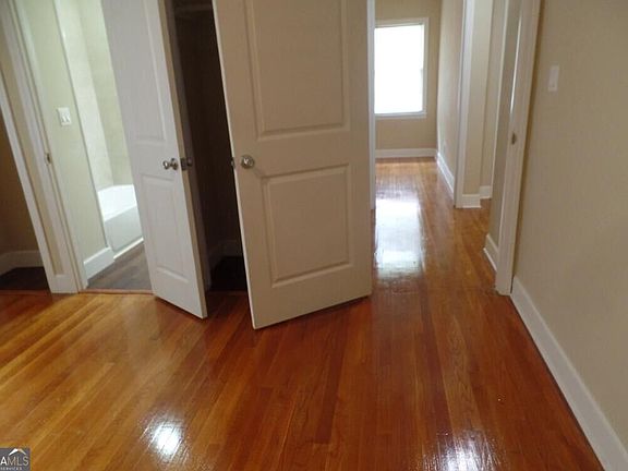 3rd image of 2139 Perkerson Rd SW