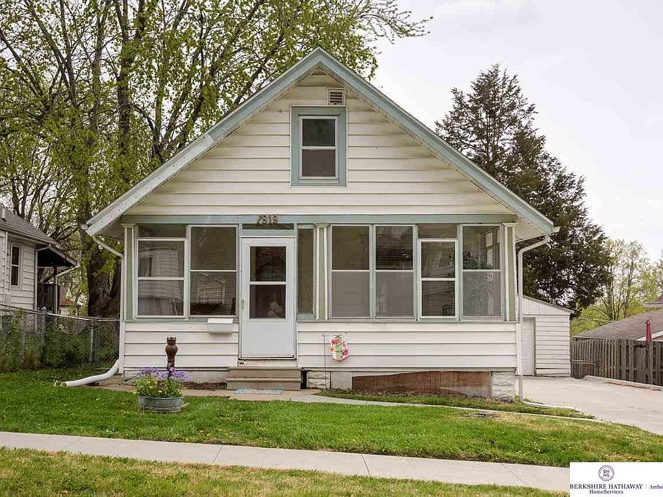7919 Maywood St, Ralston, NE 68127 Zillow