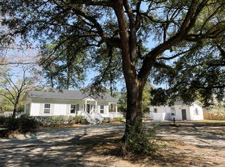 208 State St, Walterboro, SC 29488