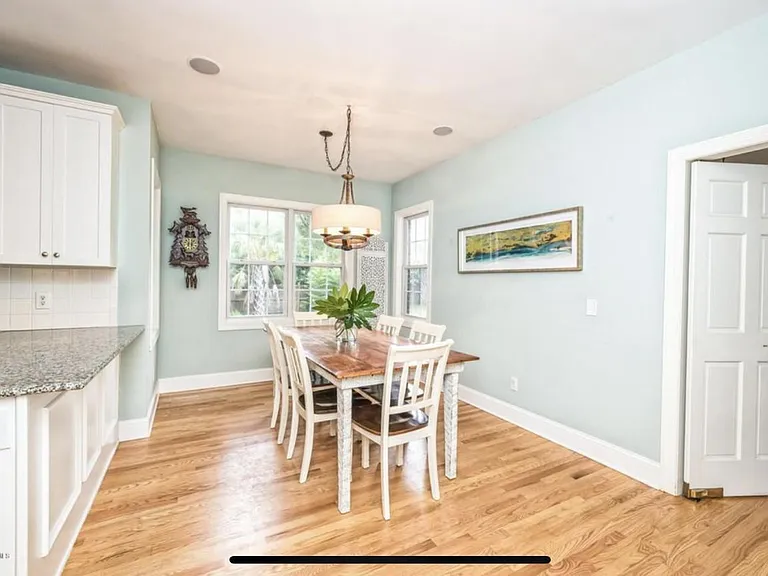 106 Oxmoor Pl — Photo 32