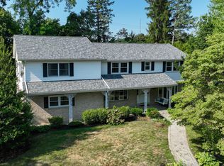 1180 Everett Rd, York, PA 17403