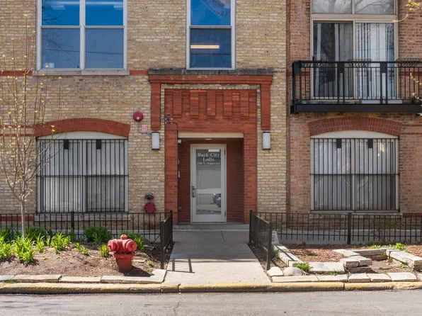 1740 N Maplewood Ave APT 102, Chicago, IL 60647