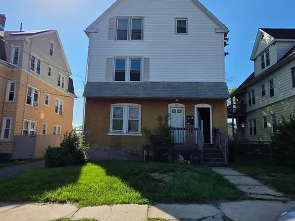 19 Wakefield Court, New Britain, CT 06053