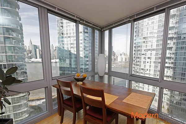 Rented by Modern Spaces | media 4