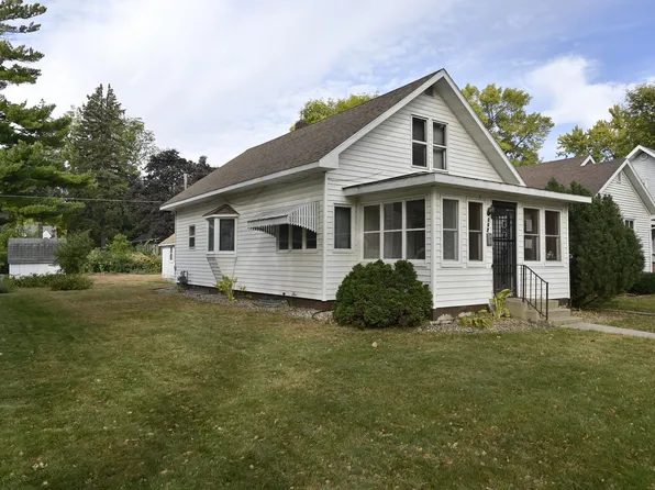 207 N 10th St, Montevideo, MN 56265
