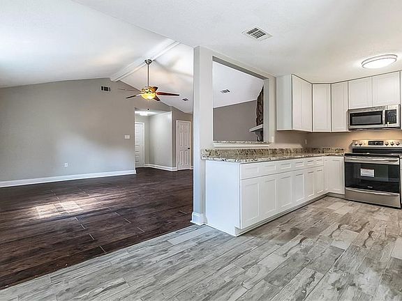 5th image of 5088 Oak Bayou Ave