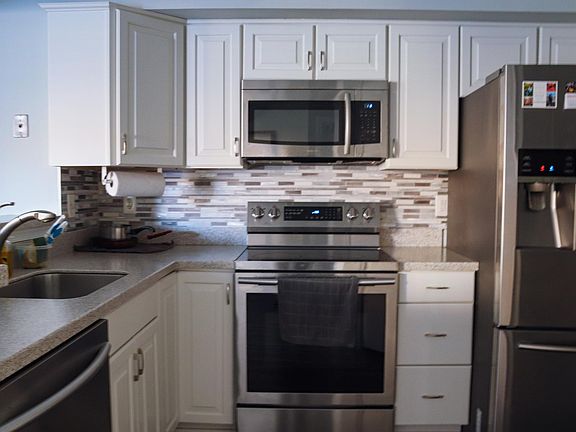 4th image of 6031A Curtier Dr