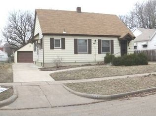 647 S Chautauqua Ave, Wichita, KS 67211