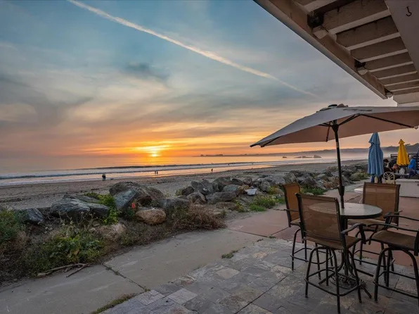 220 Beach Dr, Aptos, CA 95003