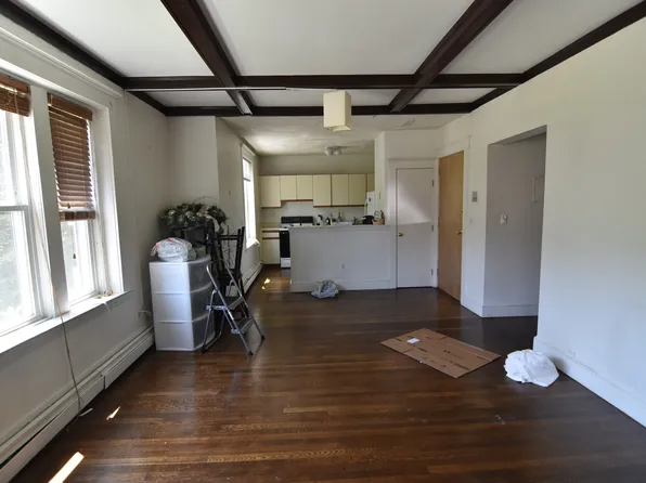 19 South St, Brighton, MA