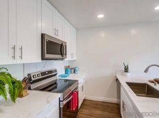 8672 Via Mallorca APT K, La Jolla, CA 92037