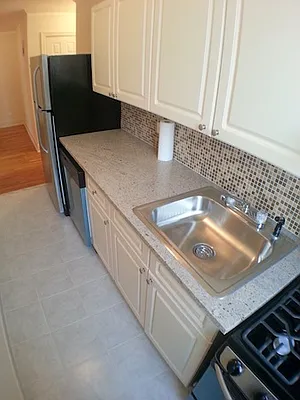 Rented by DSA Realty | media 15