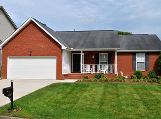 2024 Cedargreens Rd, Knoxville, TN 37924