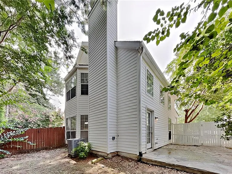 3222 Avensong Village Cir — Photo 17