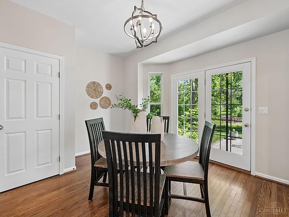 4th image of 7879 Yellowwood Dr