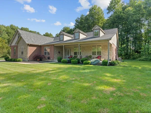 820 Indian Lakes Blvd, Clarksville, OH 45113