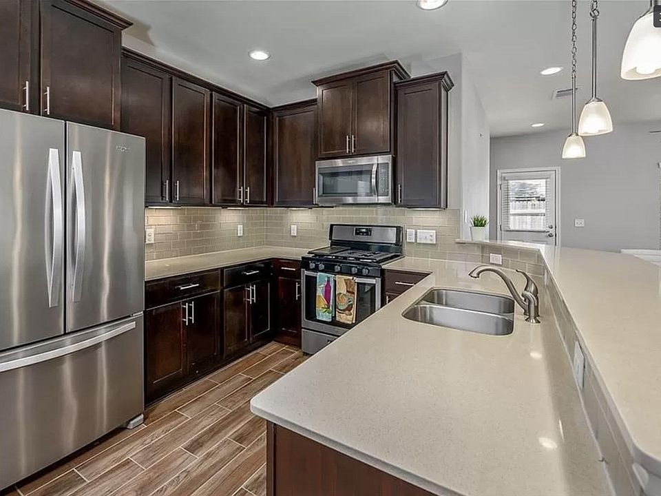 1st image of 2304 S Lakeline Blvd Unit 333