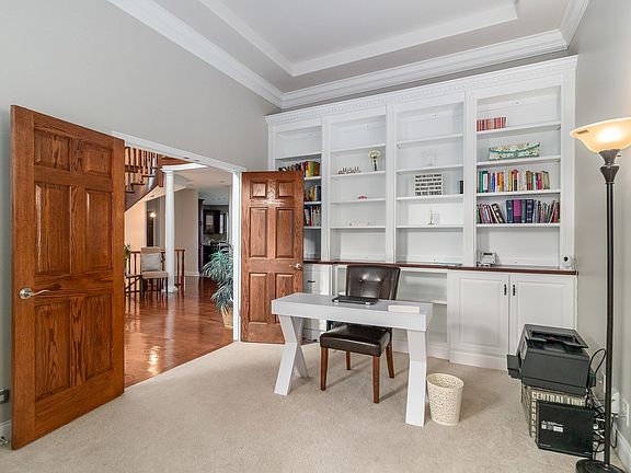 5th image of 12903 Peppertree Dr