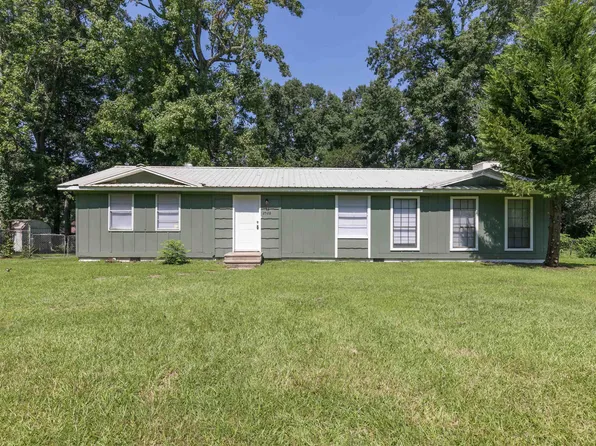 2528 Oak Leaf Ln, Adamsville, AL 35005