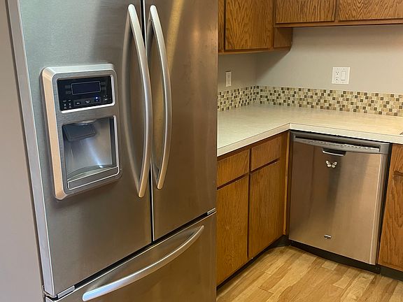3rd image of 2022 28th Ave #209