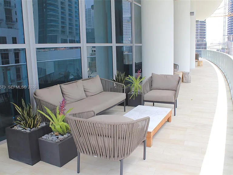 1100 S Miami Ave #409 — Photo 20