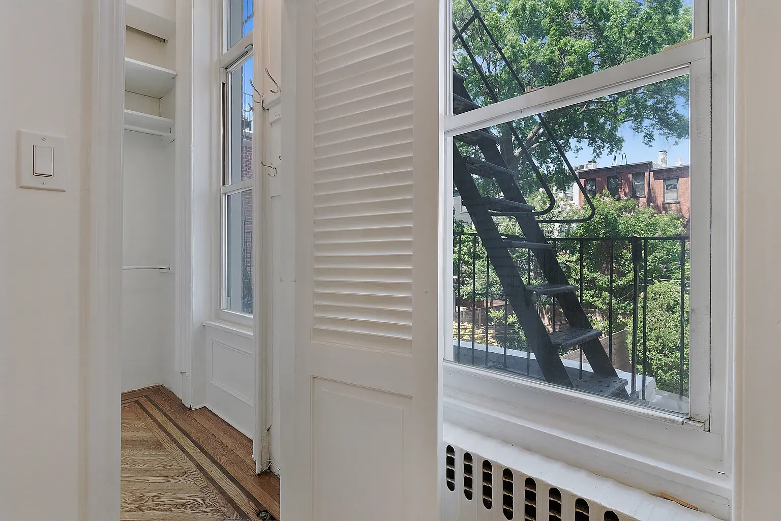285 Carroll Street — Photo 4