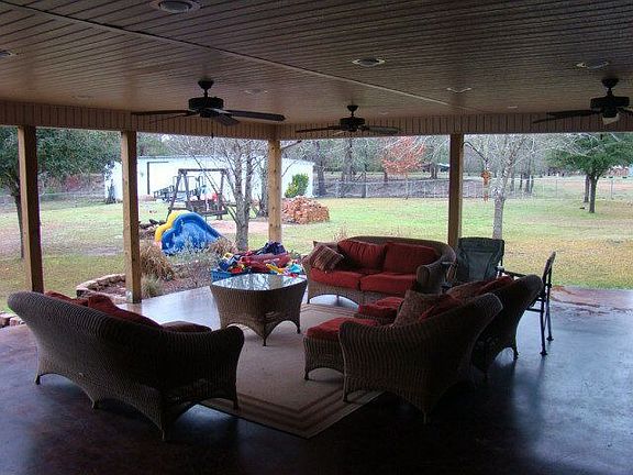4th image of 260 Sadie Freeman Dr
