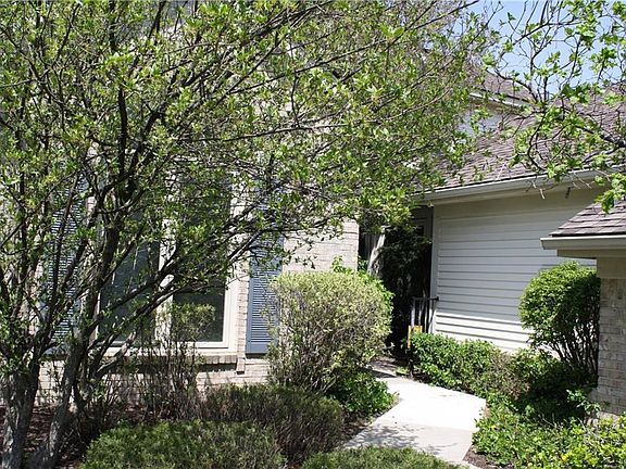 4th image of 7350 Danbury Dr #1