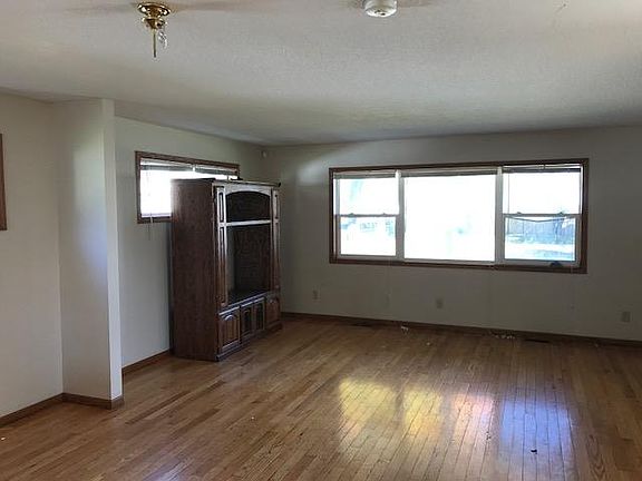 2nd image of 4519 Camden Ave N