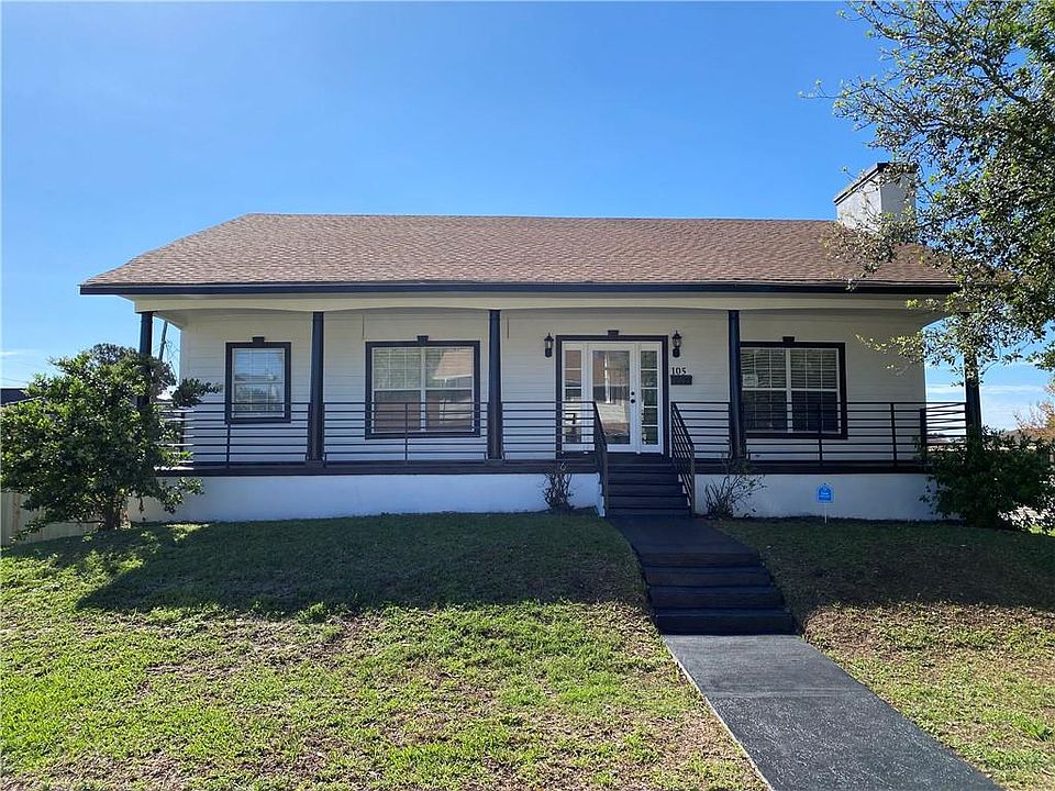 1st image of 105 Amapola Cir
