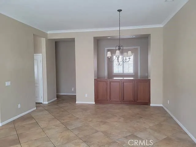 2 bed, 1966 sqft, $3,600 — Photo 2