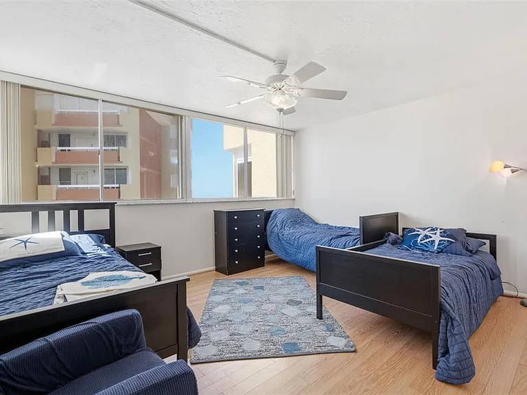 17920 Gulf Blvd #1401 — Photo 27