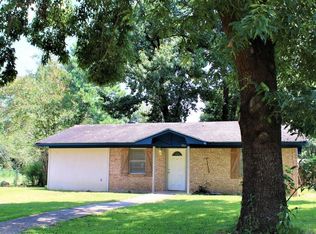 108 W Frank Edge St #W, Alto, TX 75925