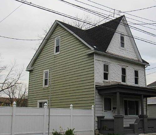 2nd image of 234 E Wilkes Barre St