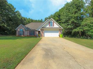 314 Patrick Cir, Jenkinsburg, GA 30234