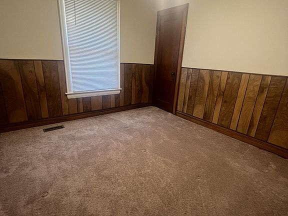 5th image of 4200 River Ave
